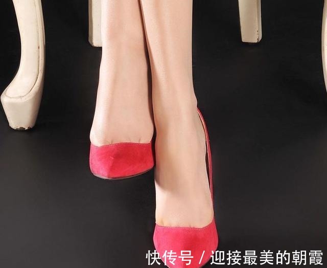 女人味 为什么说高跟鞋好看,穿短裤、裙子、长裙、长裤会很搭