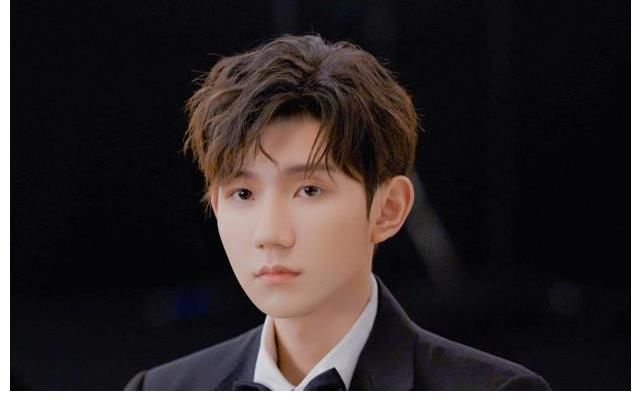 湖南衛視跨年節目單：王源王一博新歌首唱，楊冪周筆暢再度合唱！