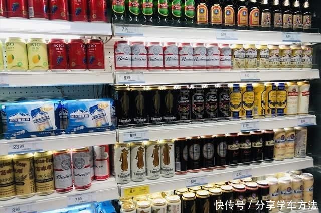 买啤酒,无论哪种,只要原料是这3类,都是工业啤酒,喝多易上头!