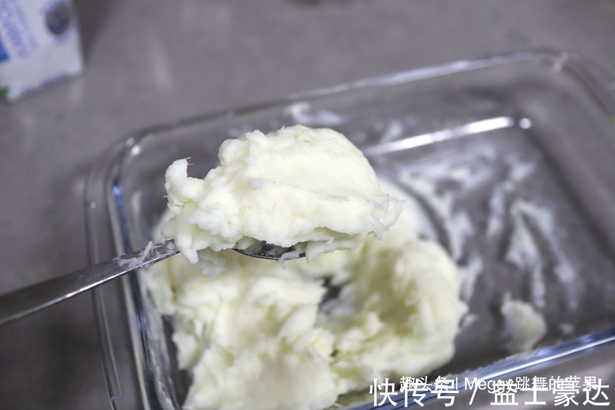 花嘴|这菜不用油,上锅蒸10分钟,饭店卖28,自己做才8块钱