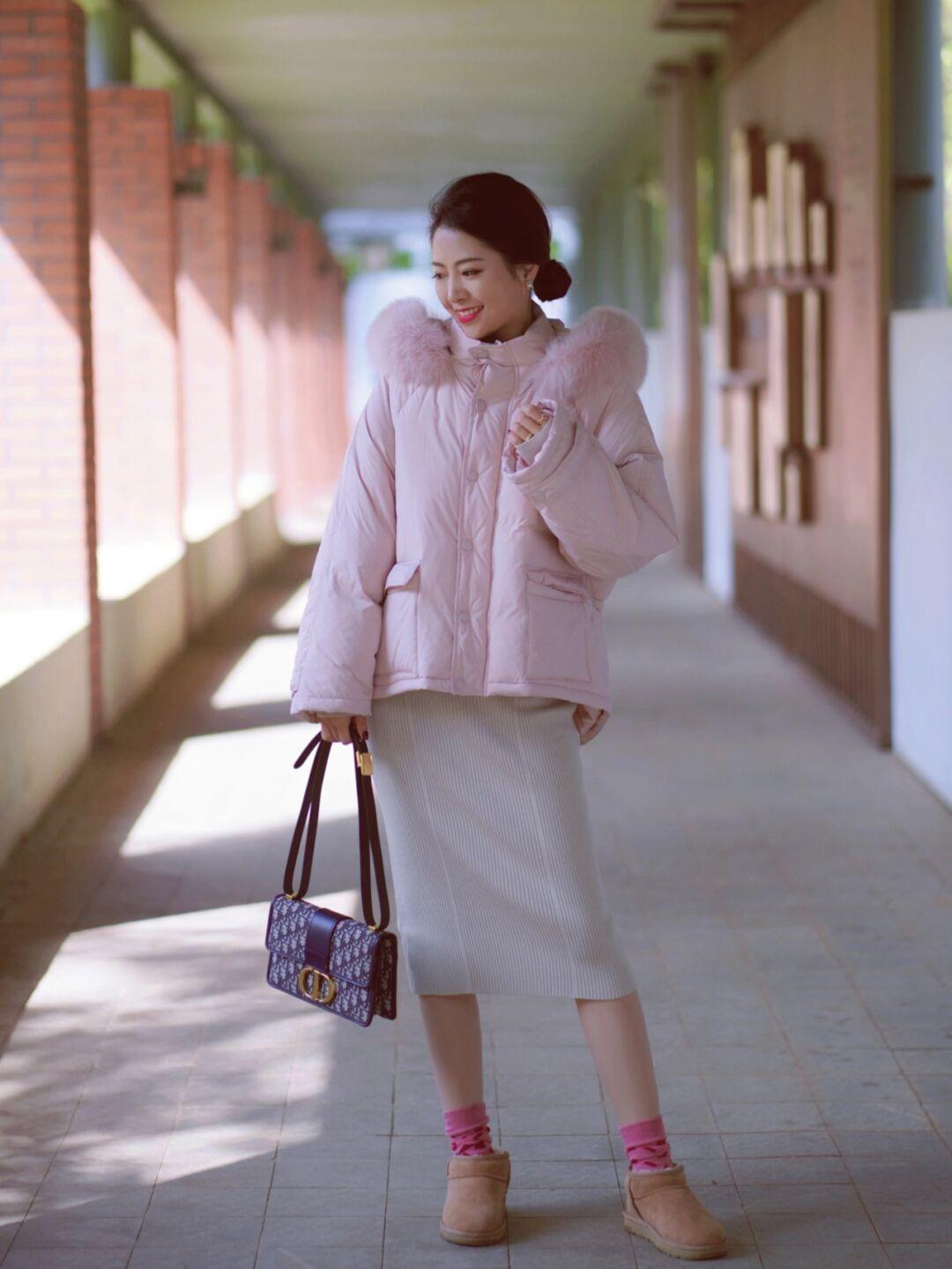 颜色 冬季搭配不用愁,看看这些短款羽绒服,保暖舒适又不挑人