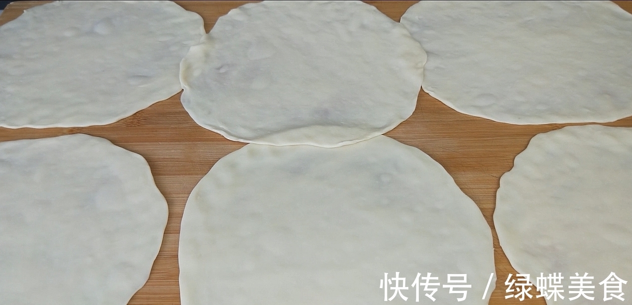 饼胚|面粉不要蒸馒头了,教你好吃新做法,一次做7个,上桌就扫光,香