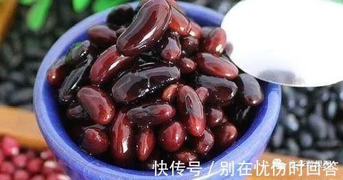 腰腿|黑豆和它搭配早餐经常吃,精神足,腰腿矫健,状态就像年轻人