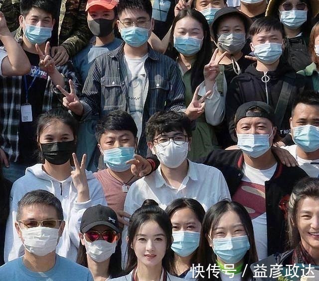 赵丽颖|《有翡》拍摄完成，赵丽颖王一博罕见剧照爆出，两人互怼被笑翻了