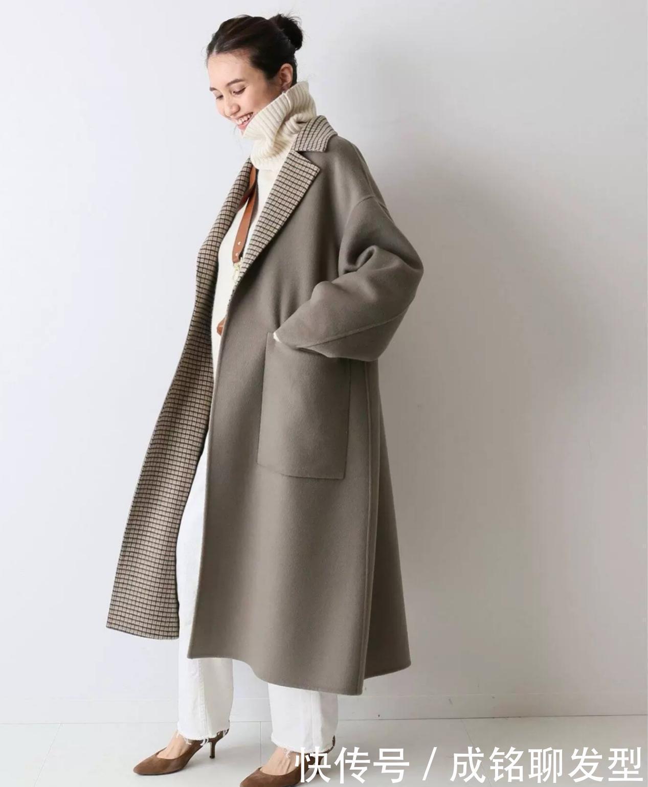 双面呢大衣|女人到了中年穿衣别太繁琐,简单色彩搭配要学会,时髦减龄又大气
