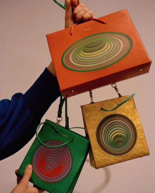 fendi|不会吧？原来最火的包包是「购物袋」