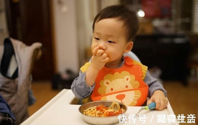 乐乐|一颗溏心蛋,儿子被送进医院,妈妈后悔:早知道就不这么做了