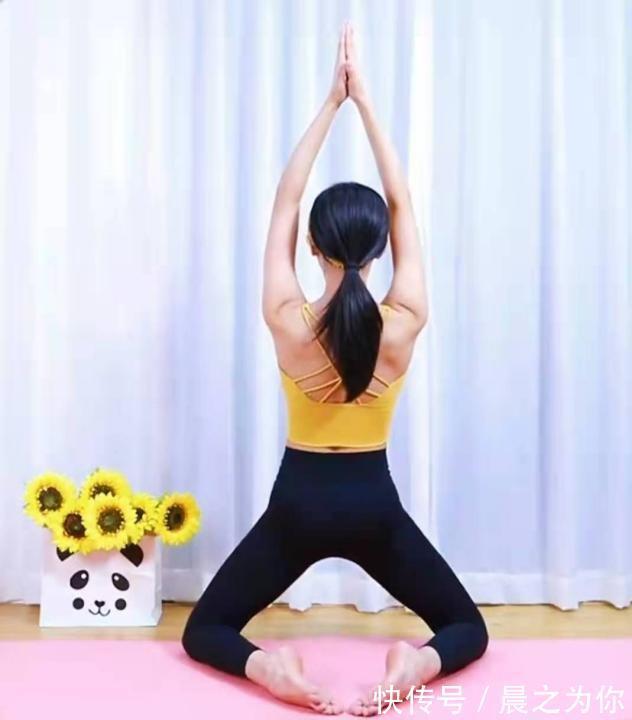 热爱运动|健身女模特,曼妙曲线!几个步骤教你练她的同款好身材