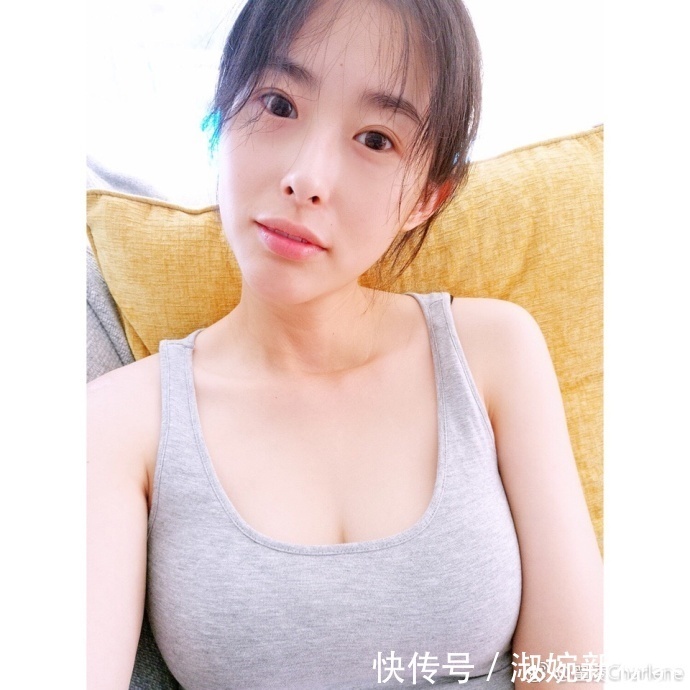 张博|第一车模翟凌复出!脸上满满精华液如少女般,男篮男友成霸道总裁