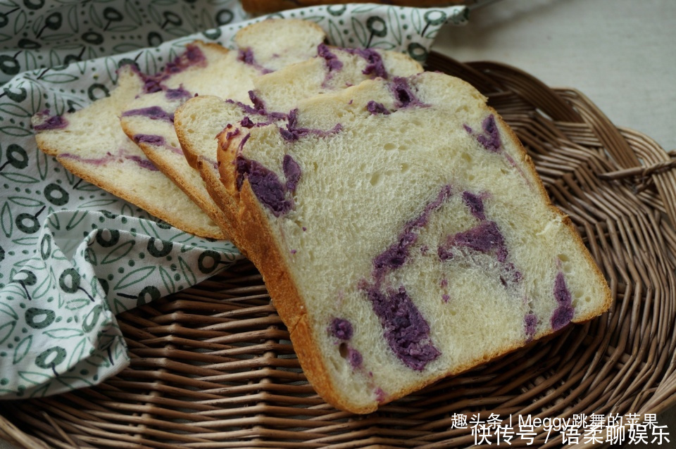  美食|早餐吃吐司不用买，在家做的吐司太好吃了，又香又软，美食get