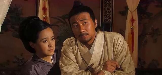 光天化日#朱元璋元宵猜灯谜,一灯上画着妇人抱西瓜,下令:杀了附近所有人