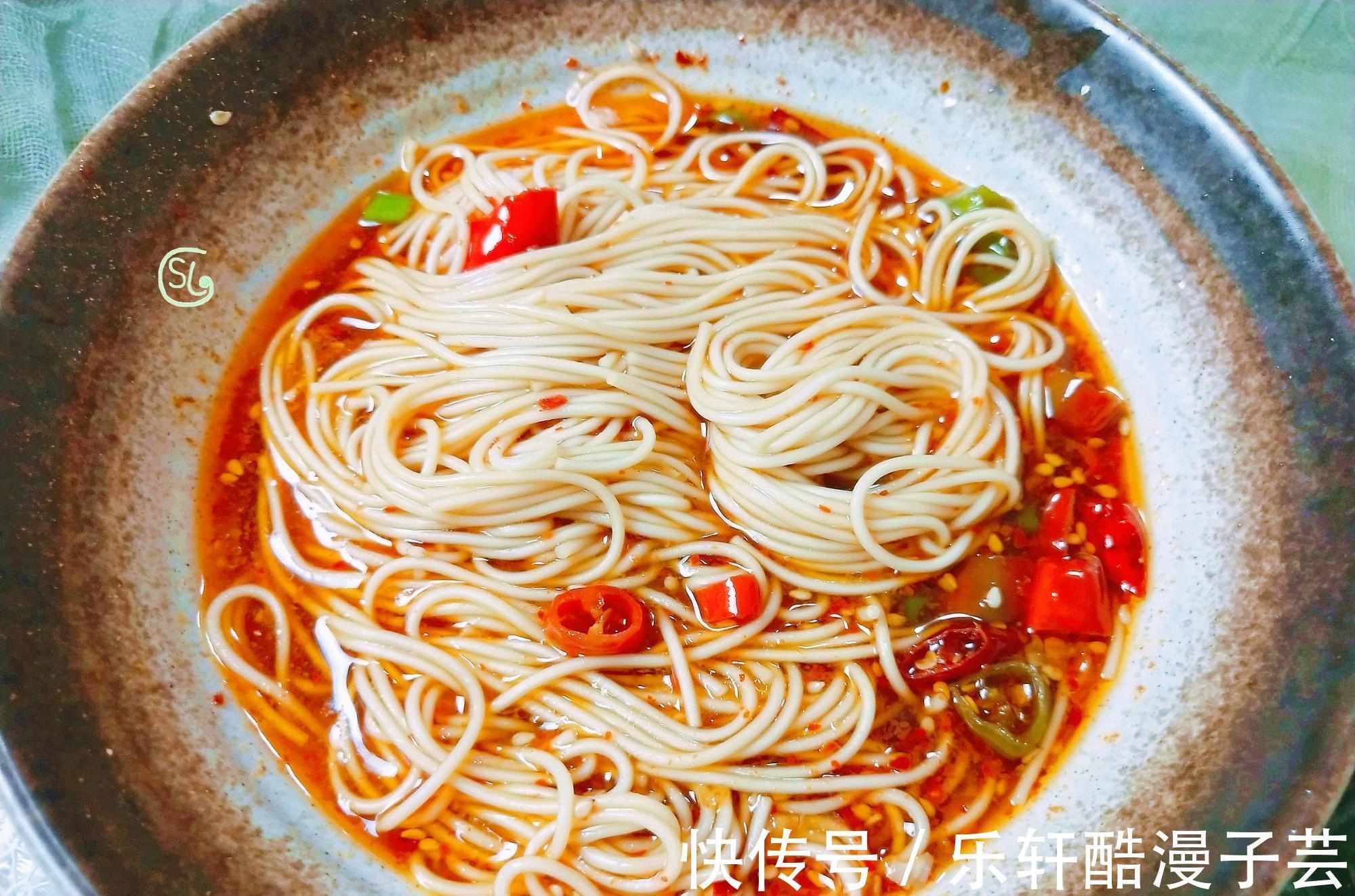 好吃|天热没食欲，试试这样做，10分钟搞定，酸辣开胃，好吃