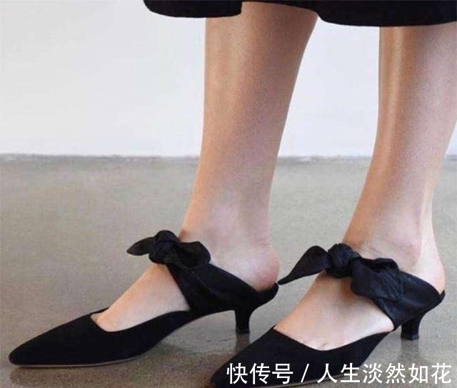 小仙女 夏日穿衣搭鞋子也有讲究,这几双凉鞋百搭有气质,还比较显腿长