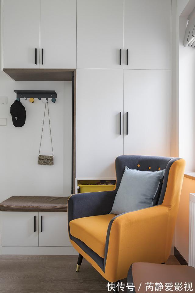 起居室|这对夫妻很有远见,选择去客厅化装修,让一家人的感情快速升温