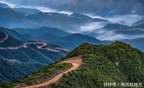 隐居深山的六口之家，与世隔绝20多年，被外界发现时还没户口