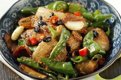 鲜香可口的几道家常菜，有菜有肉还有汤，营养好吃，解馋又下饭