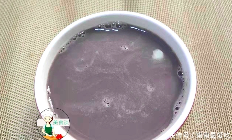 三種黑色食材一起煮,女人一周吃4次,補(bǔ)足氣血,體質(zhì)變好氣色佳