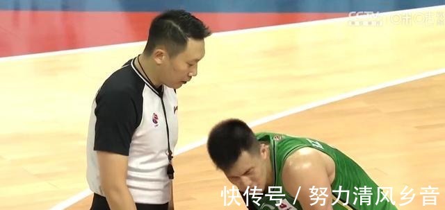 韩德君|郭艾伦26分吃T,张镇麟准绝杀,贺希宁错失良机,辽宁险胜深圳!