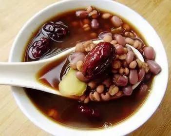 薏仁|只要经常拍几个部位,肚子就能瘦一圈,大家一起试试看吧!