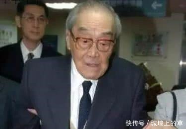 孔氏家族|几十年前此人出生时, 军队包围产房, 将军坐镇产房, 省长亲自监督!