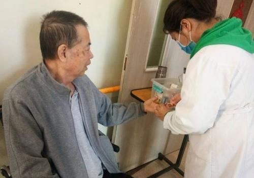 空腹|空腹血糖7.6严重吗?医生告知:超出这一年龄,或许无需担心