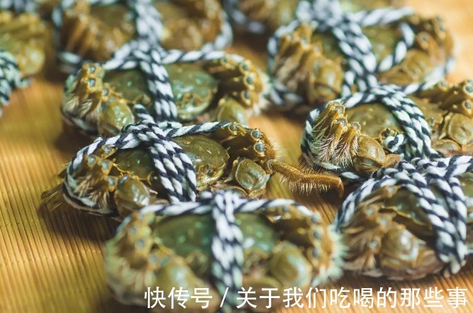 冷藏|螃蟹吃不完,最忌直接冷藏,学会2个小妙招,放1周还鲜活,不掉肉