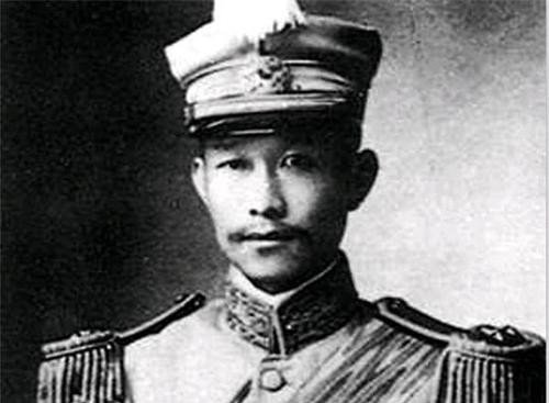 妹妹|姐姐看不起穷小子,大婚之日悔婚,妹妹代嫁多年后成为省长夫人