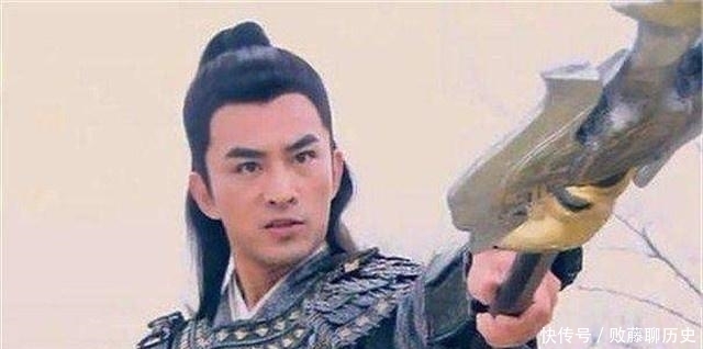 举不|古人使用的那些兵器,为何现代人大多举不起来?真有那么重?