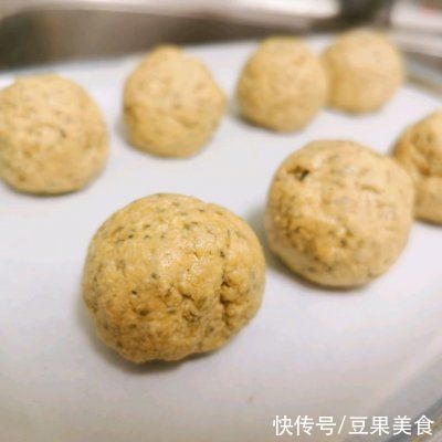 奇亚籽红糖燕麦饼干