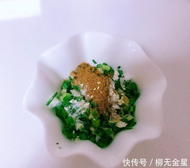 葱油饼|肉松葱油饼,层层肉松,葱花香浓,太好吃了