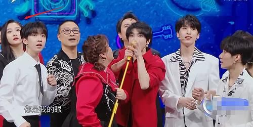 《王牌》也走到了末路，为了强捧少年团，不惜让张靓颖沦为陪衬