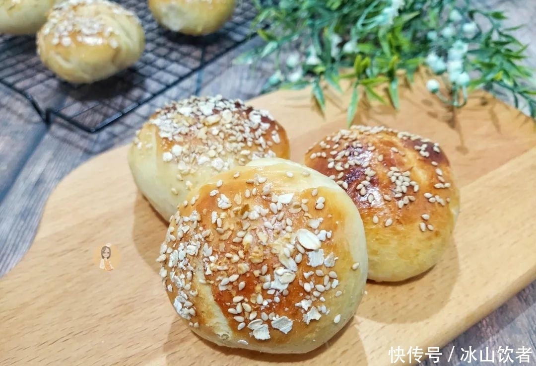 制作|教你制作奶香汉堡胚,一次发酵,松软香甜,营养健康放心吃