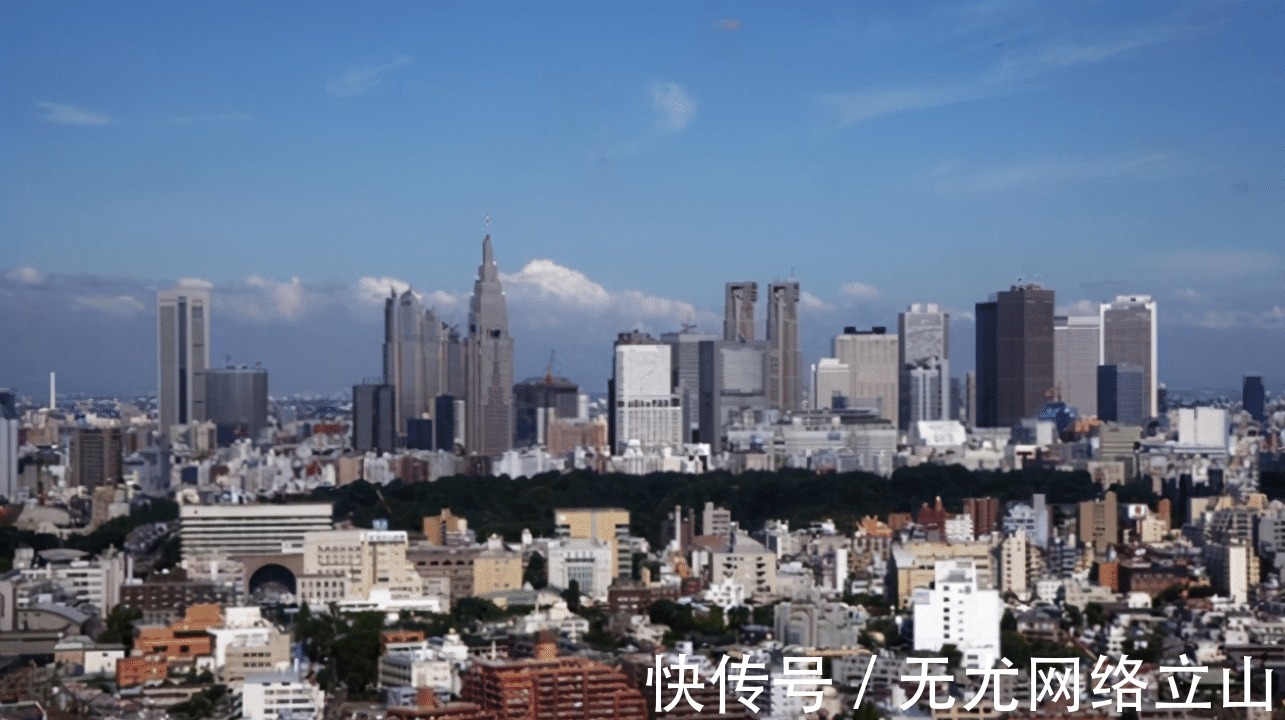 望驿台|日本房价“崩盘”回忆：当初“没买”房子的人，后来生活得如何？