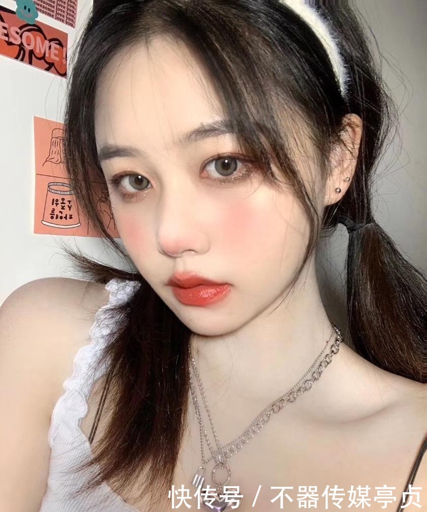 美女|普通人如何变“纯欲风”美女?掌握3点,你就是下一个半藏森林