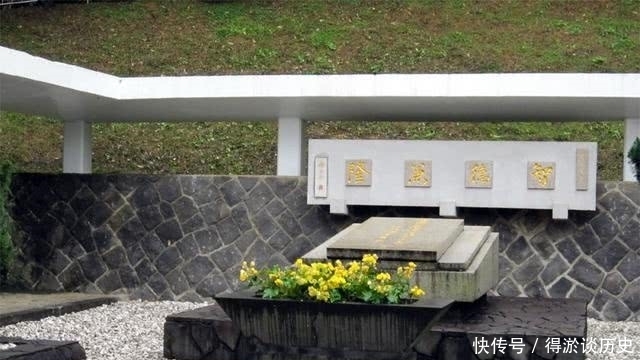 爱情|终身未婚韦莲司有多傻?痴迷风流才子胡适半个世纪,照片陪葬胡适