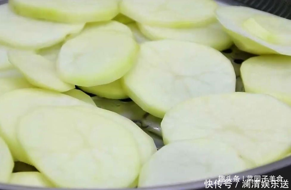  下饭|红烧肉烧土豆，土豆不要直接下锅，多一步，香软入味，好吃下饭