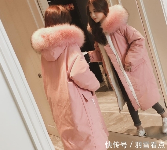 建议大家:羽绒服别配小脚裤,落伍了!今冬流行这样穿,瘦美高挑