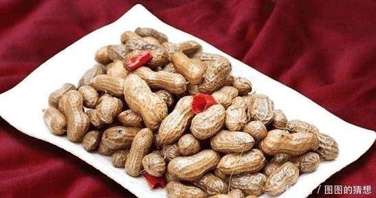 患者|花生好吃不贵,对身体还有很多好处,但这5类人不能吃