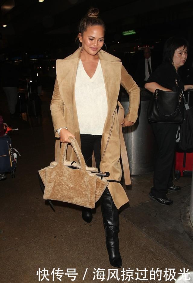 这个冬天皮衣过时了，鹿皮绒才是新潮流，帅气大方还挺成熟