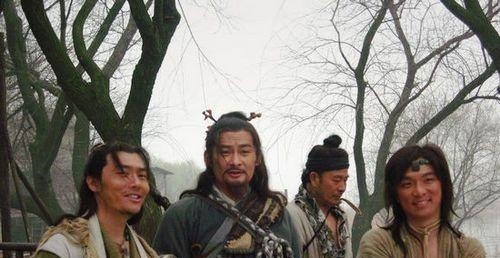 此人是梁山中结局最好的,早已看透宋江,谎称回乡看母,一去不回