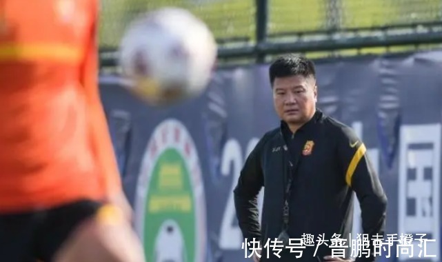 李铁|李霄鹏上任第三天!意外决定让李铁雪上加霜,足协果然留下一招