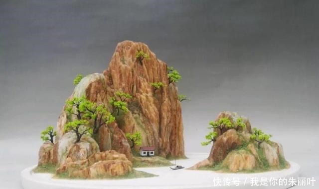 养花|大爷用石头、盘子来养花,布局造景,这就是山水盆景的魅力!