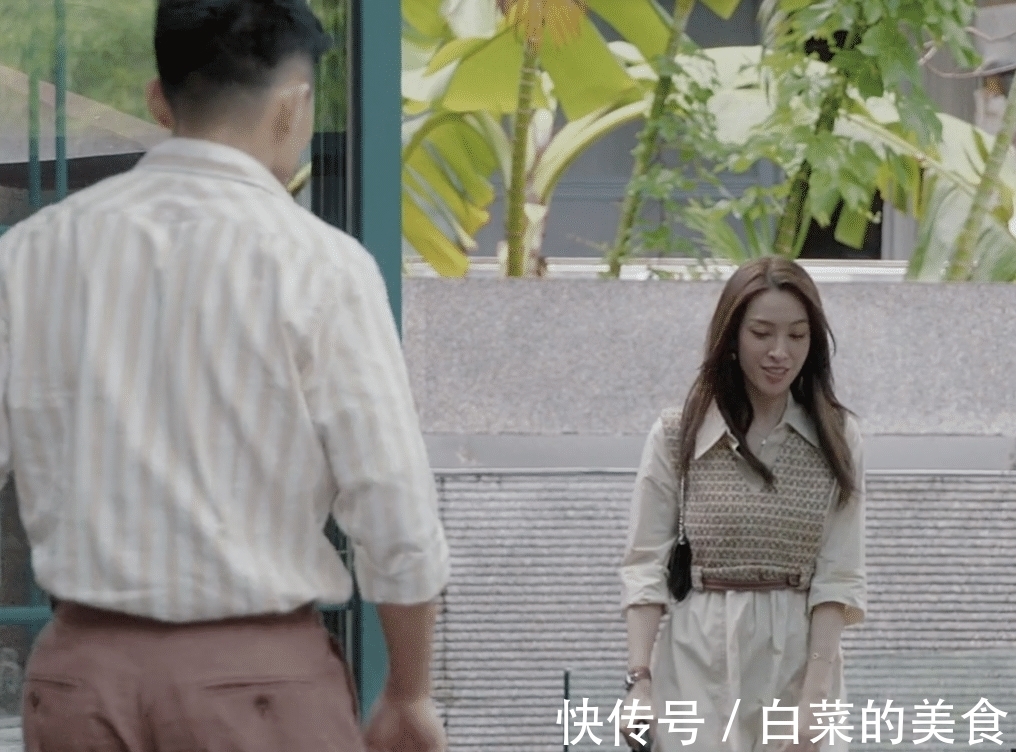 女五号|《心动的信号4》女五号罗悦嘉穿搭整理：太有钱！衣服5000多一件