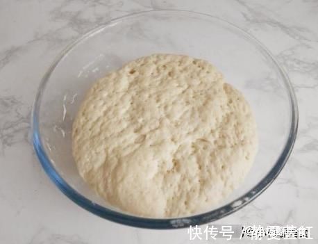酵母粉|烙饼时，有人开水烫面，有人用低筋面粉？都不对，教你正确做法