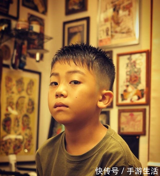 飞机头 3到10岁小男孩发型怎么剪剪完这四种,谁知这么帅!