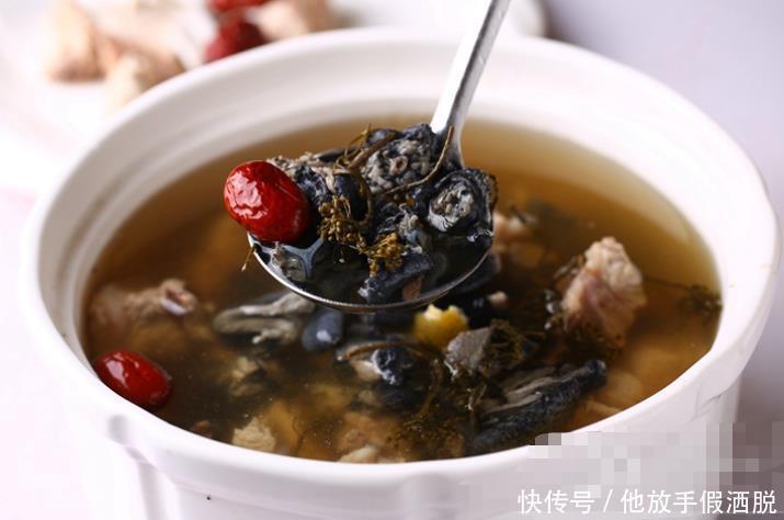 乌鸡|气血不足试试4个补气血的食疗方能省一半药钱