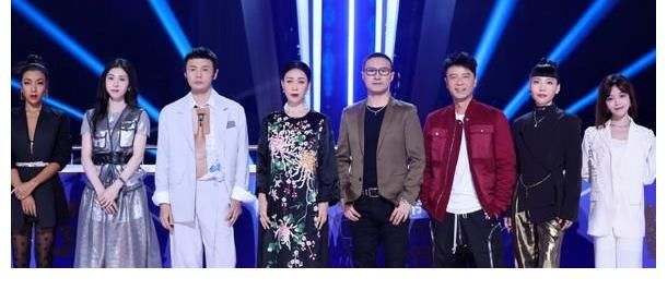 王靖雯|300万网红参加《好声音》，李克勤为她转身，那英的点评却带着刺