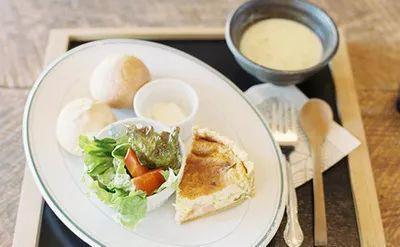 早餐到底是吃饱,还是吃少?给糖友推荐一份“早餐指南”