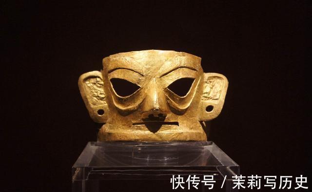 蚕丛!三星堆是外星文明?李白诗中的一句话,揭开千年的谜底