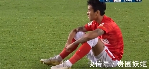 下半场|踩单车1v3过人!韦世豪再现经典神作,全华班让海港三外援没脾气